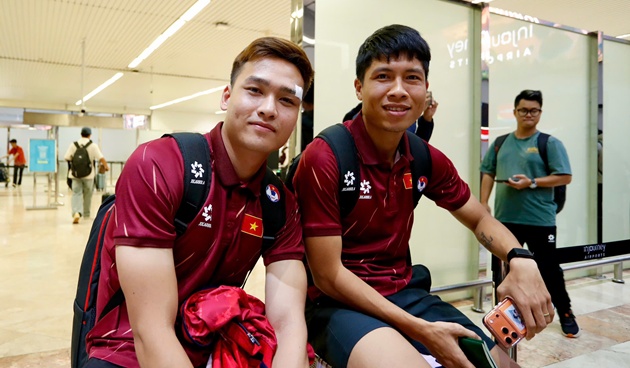 Việt Anh với vết thương ở mắt. Ảnh: VFF.