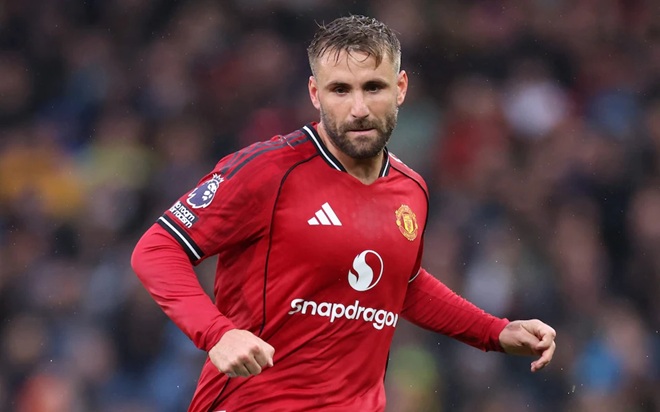 Luke Shaw là hậu vệ trái hiếm hoi của MU. Ảnh: Getty.