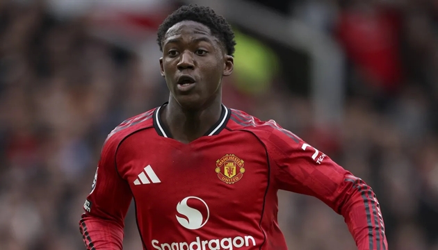 Ảnh bài viết Bài toán nhân sự của Carrick khi ba trụ cột Man Utd tái xuất