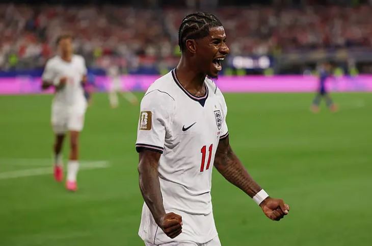 Rashford vẫn l&agrave; ch&acirc;n s&uacute;t lợi hại của MU v&agrave; Tam sư. Ảnh: Getty Images.