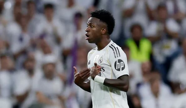 Ảnh bài viết Arsenal chỉ là công cụ trong màn kịch hợp đồng của Vinicius?