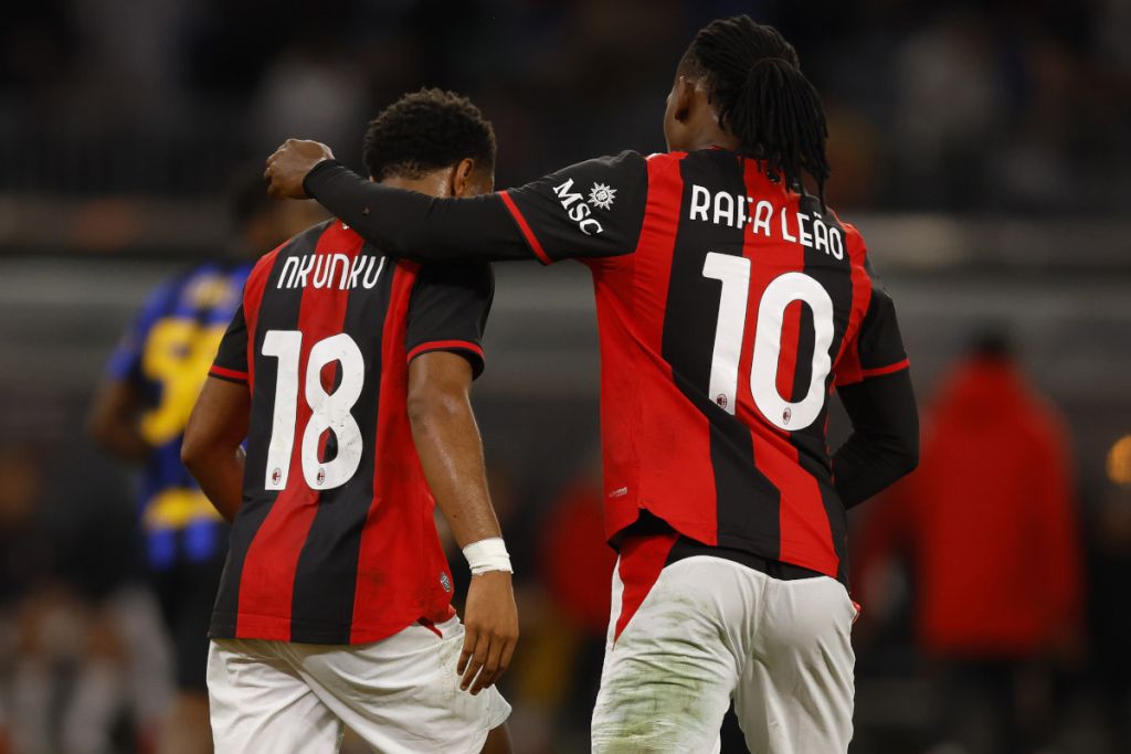Ảnh bài viết AC Milan từ chối đề nghị 35 triệu euro của Galatasaray cho Rafael Leao