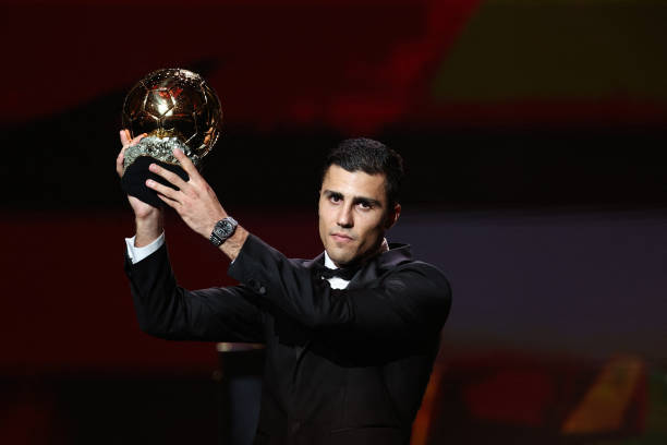 Rodri có phải là cầu thủ từng đạt Quả bóng vàng tiếp theo gia nhập Barca?