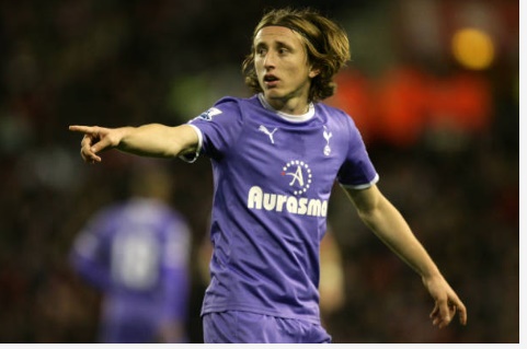 Modric từng là ngôi sao dẫn dắt lối chơi của Spurs. Ảnh: Getty.