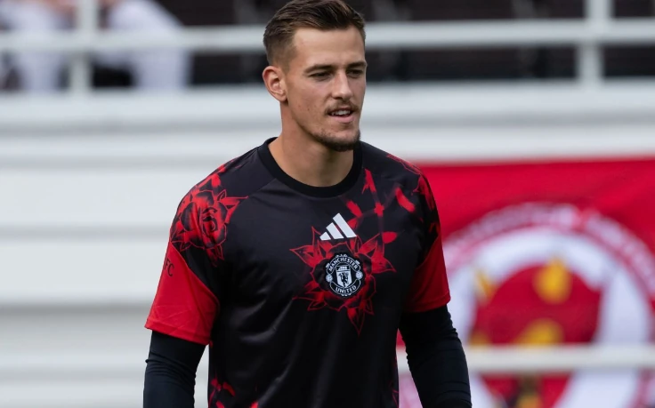 Ảnh bài viết CHÍNH THỨC! Man Utd bán Radek Vitek cho Middlesbrough