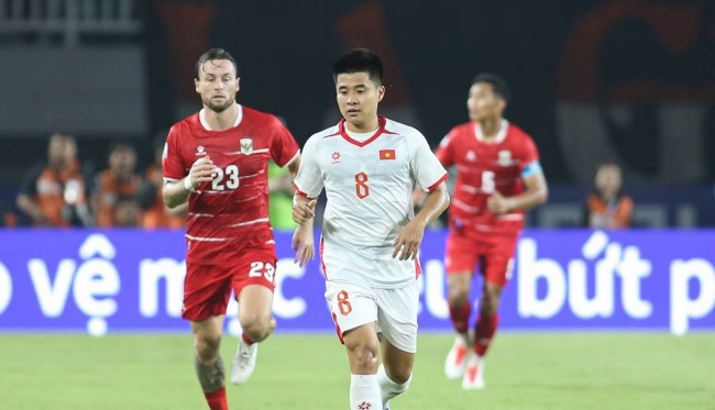Ảnh bài viết Thành Long là "trái tim" mới trong sơ đồ của HLV Kim Sang-sik