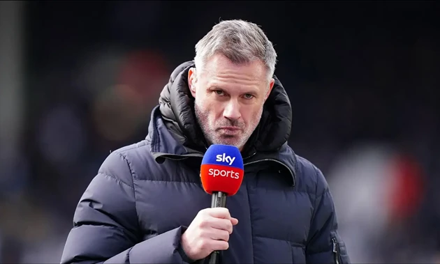 Ảnh bài viết Carragher ấn tượng cách MU áp đặt thế trận lên PSG