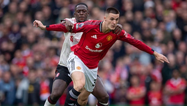 Benjamin Sesko vẫn đang là tiền đạo mũi nhọn số 1 của Man United. Ảnh: Getty Images