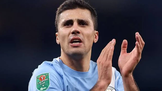 Ảnh bài viết Barca chốt giá 70 triệu euro mua Rodri từ Man City