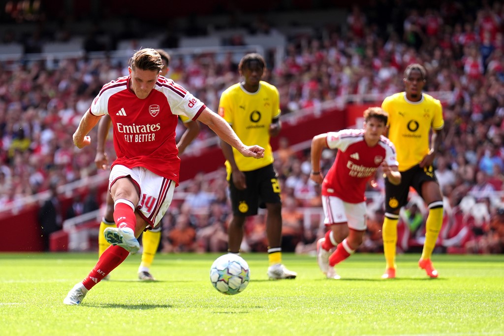 Gyokeres ghi bàn từ chấm phạt đền. Ảnh: Sky Sports.