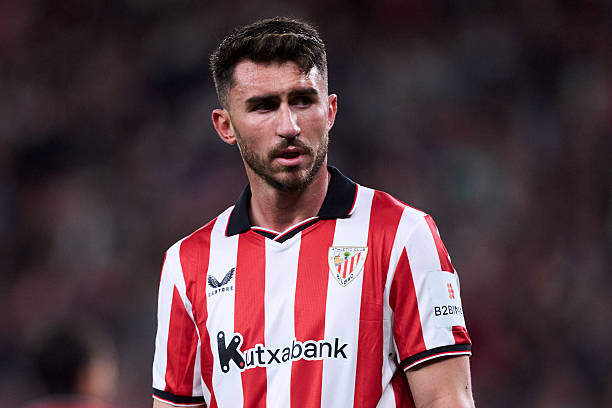 Ảnh bài viết Barca nhắm Aymeric Laporte thay thế Ronald Araujo