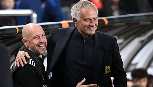 Ảnh bài viết Mourinho tiết lộ từng lật kèo Man Utd để về Chelsea