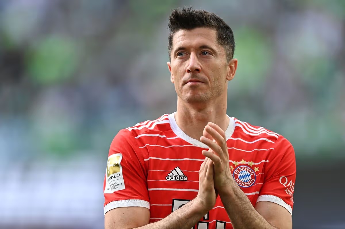Từ Dortmund sang Bayern, Lewandowski trở thành món hời lịch sử. Ảnh: Getty.