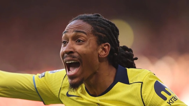 Inter chốt giá thành công với Spurs về Spence. (Ảnh: Gazzetta)