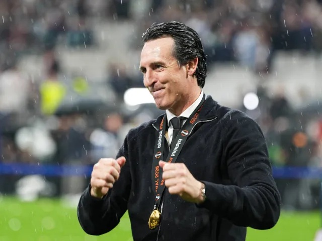 Unai Emery sẽ chạm trán đội bóng cũ. Ảnh: Iconsport.