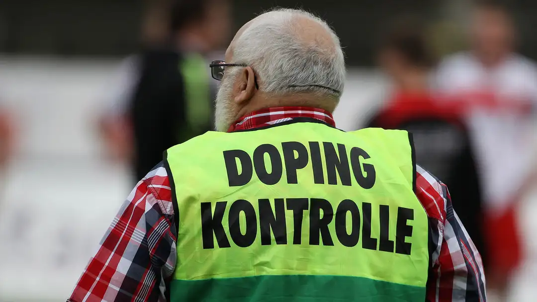 Doping giúp cầu thủ vượt qua giới hạn thể chất. Ảnh: Getty.