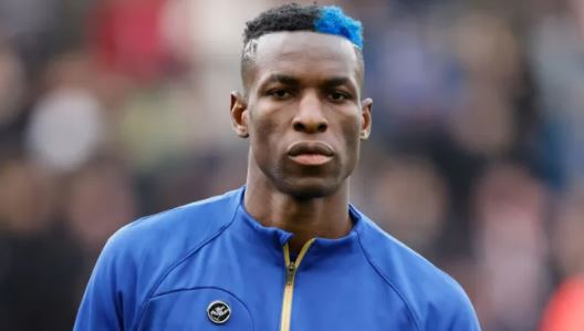 Ảnh bài viết Man Utd được khuyên gây sốc với Nicolas Jackson của Chelsea