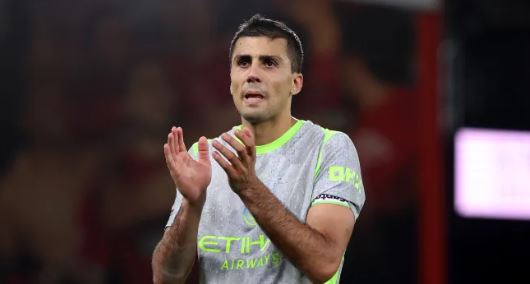 Ảnh bài viết Ferdinand tin Man City vô địch Ngoại hạng Anh nếu có Rodri