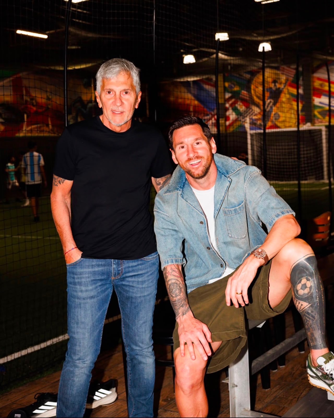 Lionel Messi v&agrave; người cha Jorge Messi. Ảnh: Lionel Messi/Instagram.
