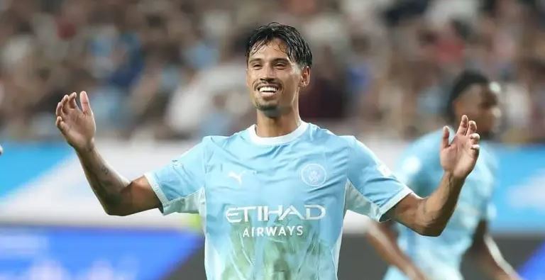 Ảnh bài viết Al Qadsiah đàm phán nâng cao mua Reijnders từ Man City