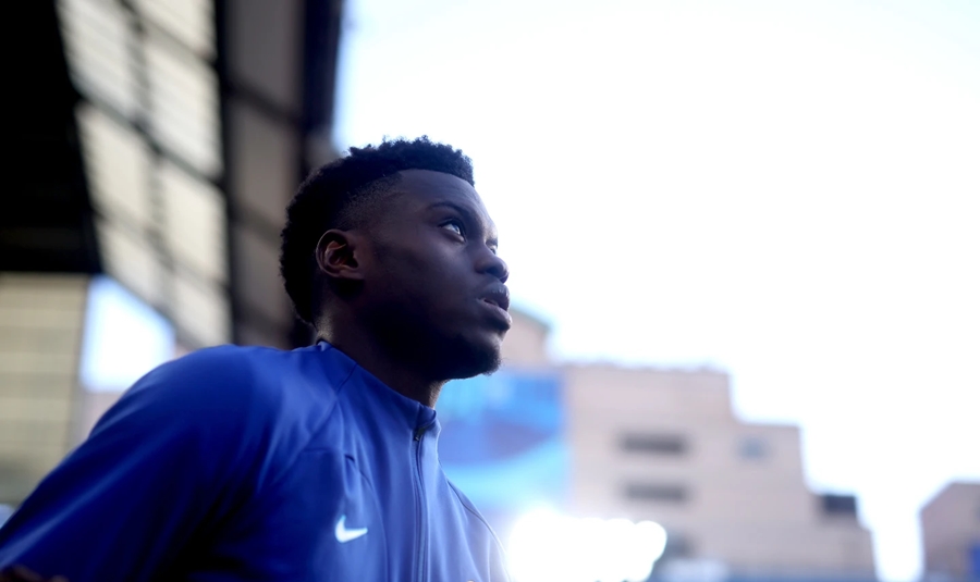 Ảnh bài viết Chelsea và Napoli giằng co vụ Badiashile