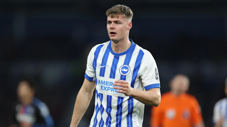 Evan Ferguson từng được Brighton h&eacute;t gi&aacute; 100 triệu bảng. Ảnh: Brighton & Hove Albion FC.