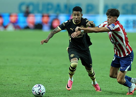 Tottenham quyết tâm chiêu mộ Savinho. Ảnh: Getty.
