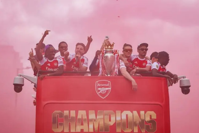Ảnh bài viết Arsenal cần hỏa lực mạnh hơn để giữ ngai vàng Ngoại hạng Anh
