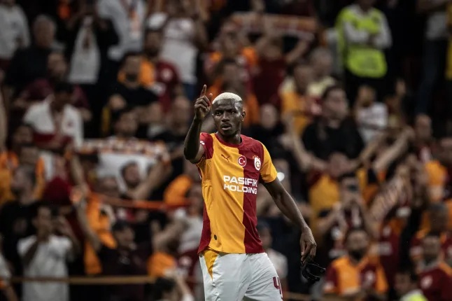 Ảnh bài viết Victor Osimhen trả lời về tin đồn đến Arsenal