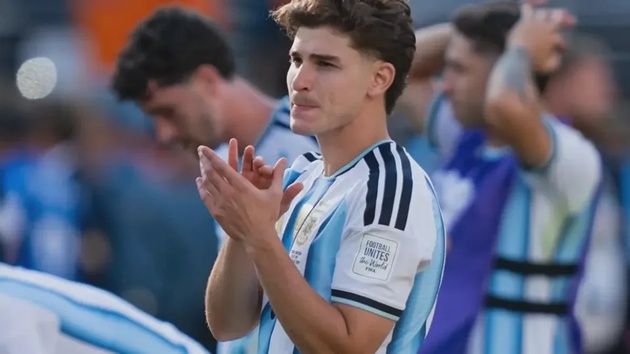 Ảnh bài viết Atletico Madrid nổi đóa vì cáo buộc giật dây Julian Alvarez