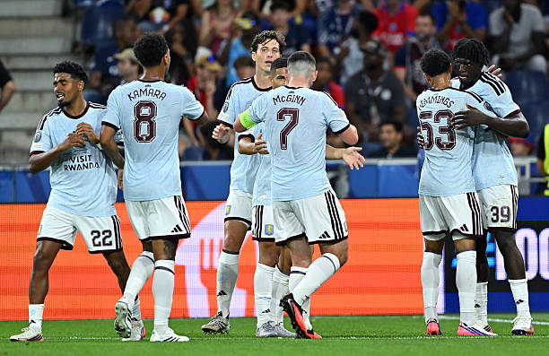 Aston Villa li&ecirc;n tiếp di chuyển để thi đấu ở loạt trận giao hữu h&egrave; 2026. Ảnh: Getty Images.