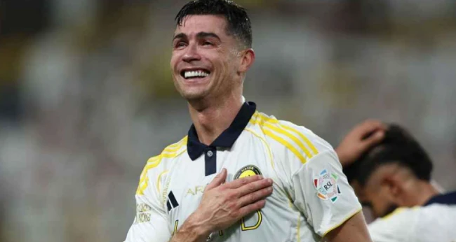 Ảnh bài viết HLV Postecoglou khẳng định Ronaldo sẵn sàng ra sân cho Al-Nassr