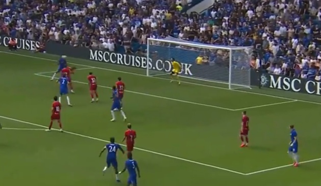 Ảnh bài viết Chelsea 2-1 Real Sociedad: James kiến tạo cho Pedro đánh đầu ghi bàn