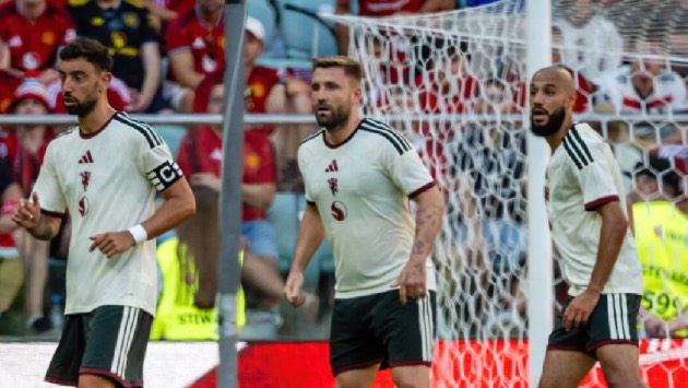 Ảnh bài viết CĐV MU chỉ trích Luke Shaw sau trận thua AC Milan