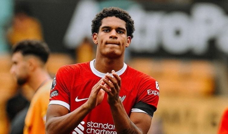 Ảnh bài viết MU và Arsenal đại chiến vì Jarell Quansah