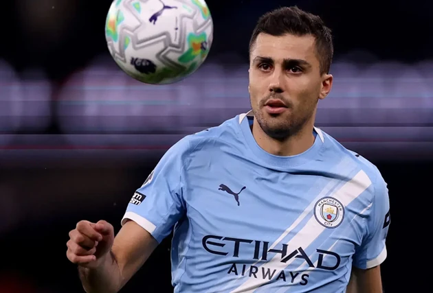 Ảnh bài viết Man City gạt phắt Barca vụ Rodri để đòi 80 triệu euro