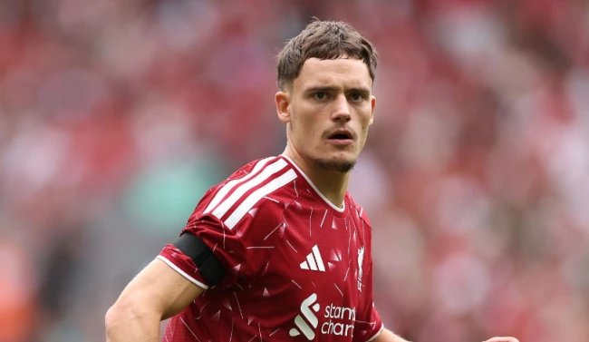 Ảnh bài viết Jamie Carragher chỉ ra vị trí thi đấu lý tưởng với Florian Wirtz