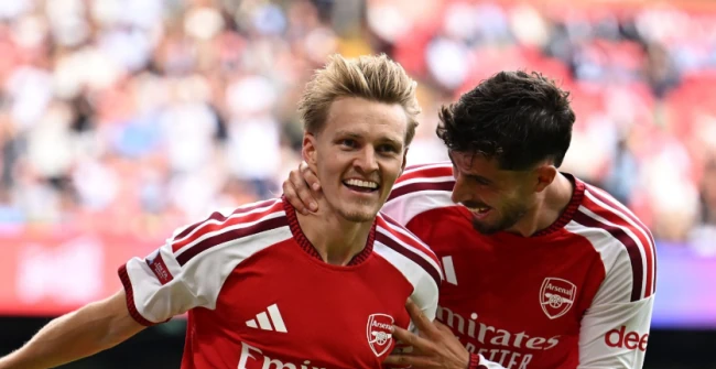 Arsenal l&agrave; ứng cử vi&ecirc;n h&agrave;ng đầu cho ng&ocirc;i vương Ngoại hạng Anh. Ảnh: Getty.