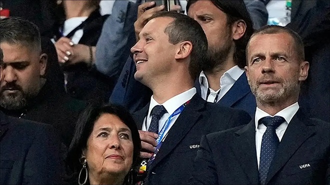 Ảnh bài viết FIFA sa thải quan chức cấp cao vì chỉ trích Gianni Infantino