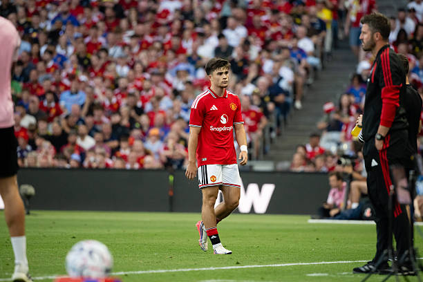 Ảnh bài viết Man Utd coi chừng mắc sai lầm với Harry Amass