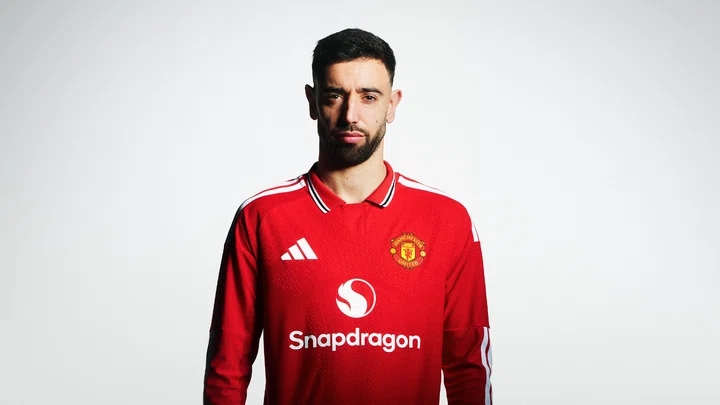 Ảnh bài viết Romano xác nhận Man Utd tiến gần thỏa thuận gia hạn với Bruno