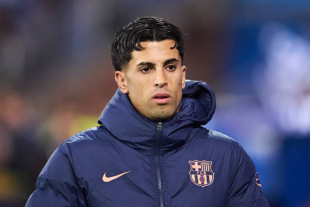 Ảnh bài viết Barca hoãn ngày công bố Joao Cancelo vì lỗi thủ tục