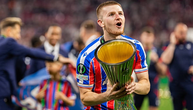 MU sẽ chi&ecirc;u mộ Adam Wharton? Ảnh: Getty Images