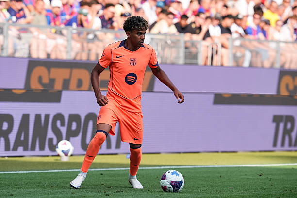Lamine Yamal đã trở lại cùng Barcelona. Ảnh: Getty Images.