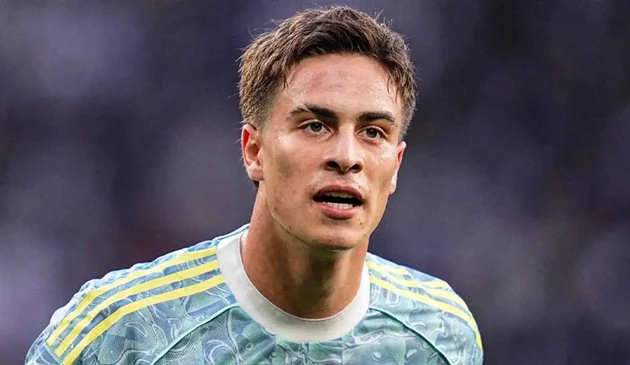 Ảnh bài viết Hụt Alvarez, Arsenal vung tiền mua Yildiz