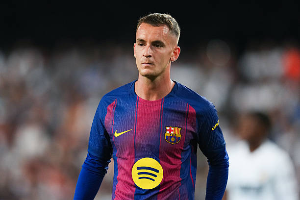 Ảnh bài viết Barca gây áp lực lên Mendes để thanh lý Marc Casado