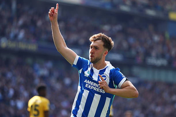 Jack Hinshelwood được Manchester United quan tâm. Ảnh: Getty Images