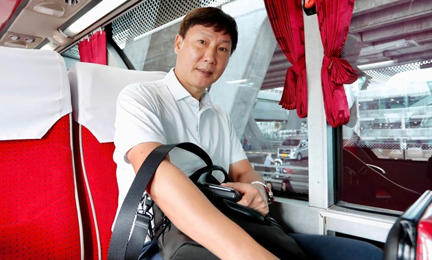 HLV Kim đau đầu về bài toán thể lực. (Ảnh: VFF)