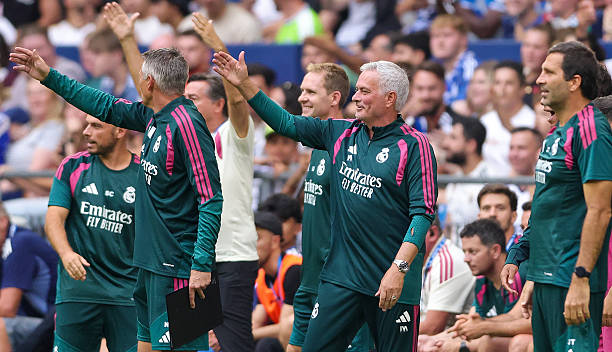 Mourinho sắp có trận đấu chính thức đầu tiên trong lần thứ 2 dẫn dắt Real. Ảnh: Getty Images.
