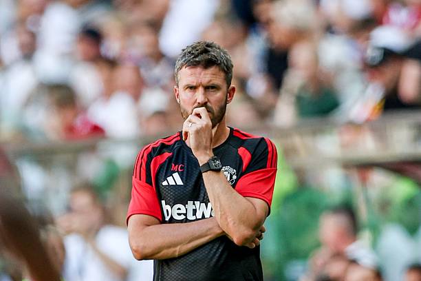 Ảnh bài viết Cơ hội để Carrick nhuộm đỏ thành Manchester